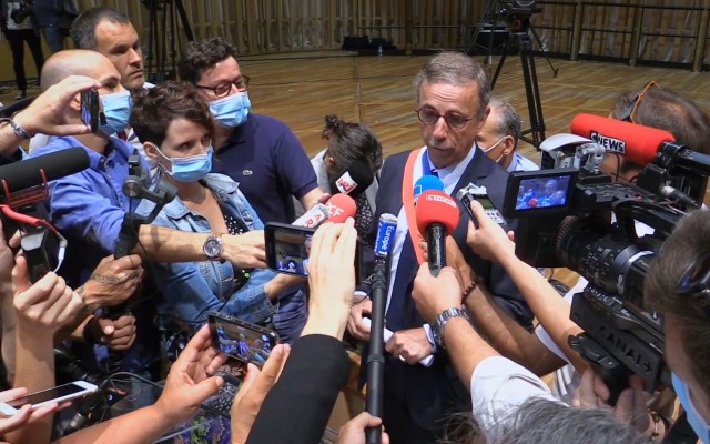Bordeaux, an ecologist mayor's first steps