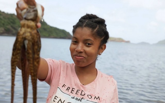 Mayotte, skiving school at sea